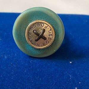 Fossil Brand Ring‎ Button Sz 8